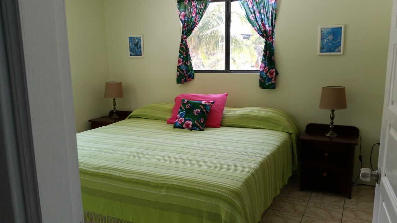 Barefoot Beach Belize Caye Caulker Buitenkant foto